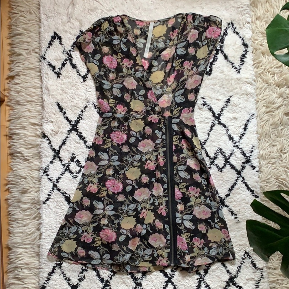 Urban Outfitters blouse/dress/tunic. Size Small